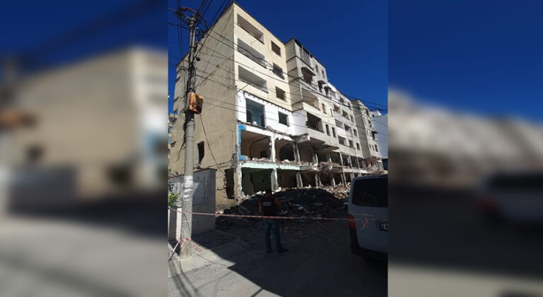 Durrës/8.5 kg C4 për shembjen e pallatit