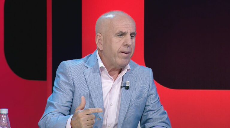 Çfarë duhet të bëjmë nëse infektohet një nxënës apo mësues me Covid-19 në shkollë?! Ja zgjidhja që propozon Pëllumb Pipero