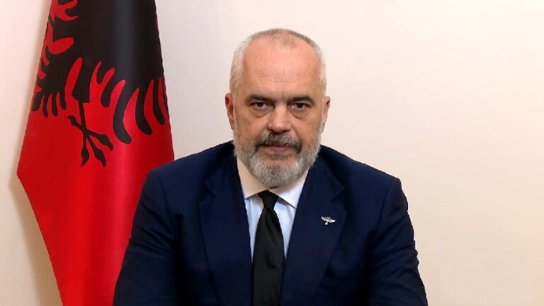 Rama: E mbani mend kur më thoshit, “na hap kufijtë o Ramazon”…