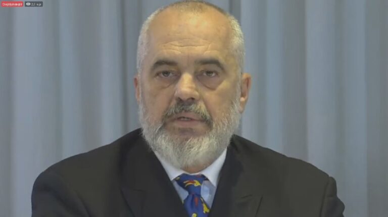 Rama i përgjigjet Metës: Shqipëria nuk është në luftë