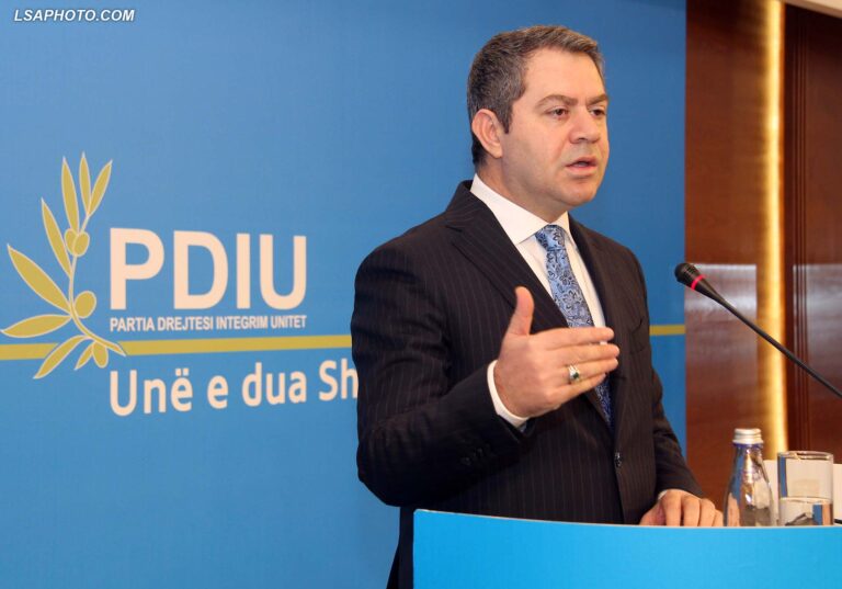 PD marrëveshje me PDIU, Idrizi: Aleancë kundër Ramës, po tenton që të bëhet sulltan