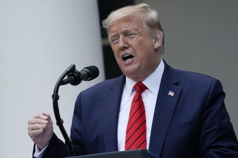 Trump përplaset me gazetaren: Kjo është pyetje e ndyrë
