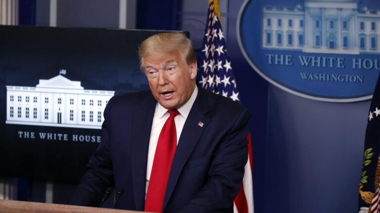Trump jep urdhrin për objektet fetare: Të rihapen këtë fundjavë!