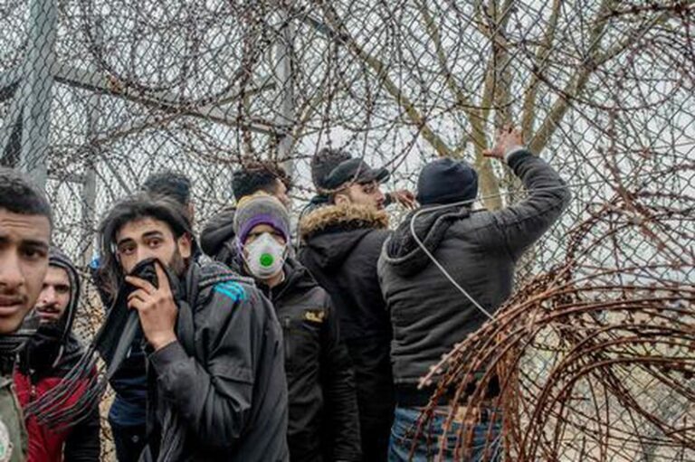 Greqia mobilizon ushtrinë, blindon kufirin me Turqinë për të evituar një tjetër fluks emigrantësh