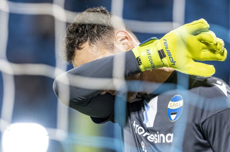 Portieri Etrit Berisha pëson dëmtim të rëndë në stërvitje