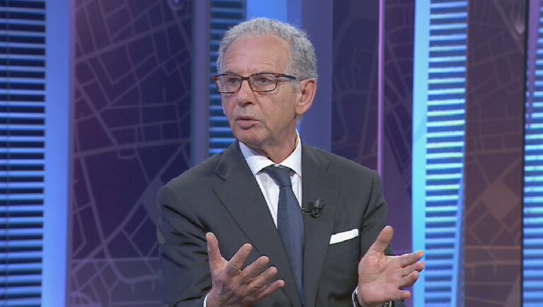 Nesho: Shqipëria po e humb trenin e fundit drejt BE, përplasja me Serbinë një “lojë nacionaliste” para 25 prillit