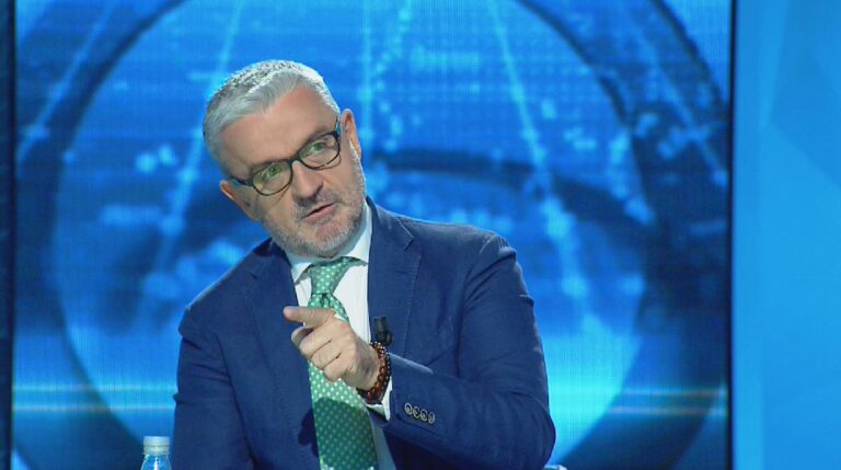 Dritan Shano: Rama po tenton të ndryshojë online Kushtetutën për pushtetin e tij