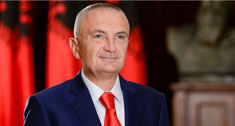 Presidenti Meta thirrje Komitetit të Maturës Shtetërore: Merrni në shqyrtim kërkesat e tyre!