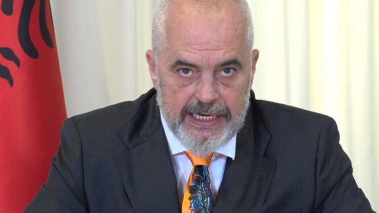 Kryeministri Rama rikthehet në drejtimin e qeverisë pas 119 ditësh mungesë