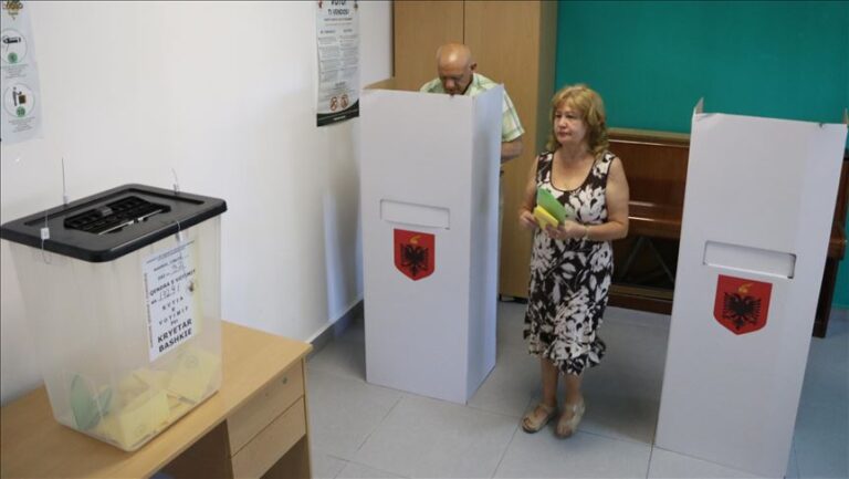Video editorial i “Koha Jonë”: Rilindja kërkon të vjedhë zgjedhjet në tavolinë