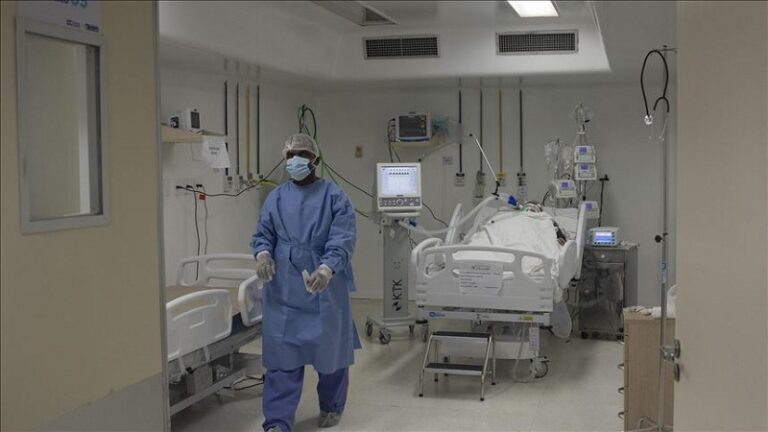 Brazili, i goditur rëndë nga pandemia, nis vaksinimin kundër koronavirusit