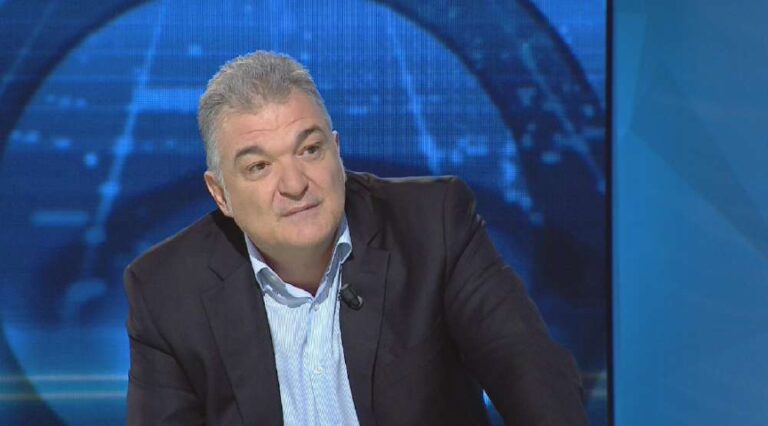 Protestat, Gjata: PD nuk është organizatore, Lleshajn e detyruan të dorëhiqej
