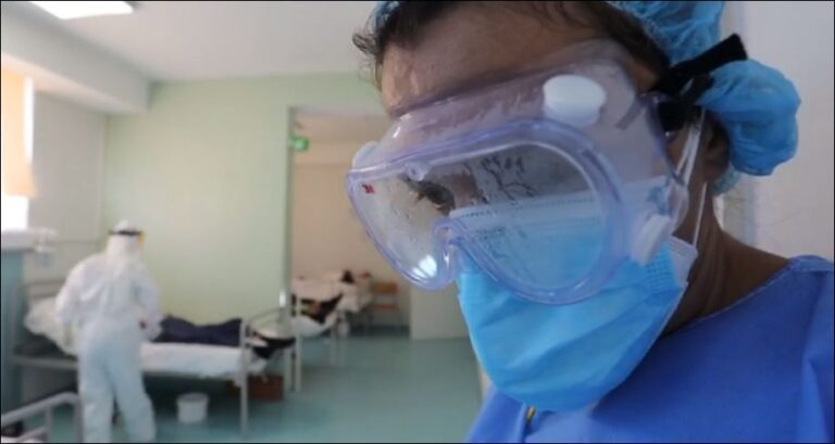 Pamje drithëruese nga ambientet e Spitalit Infektiv, mjekët të sfilitur pas 130 ditësh betejë