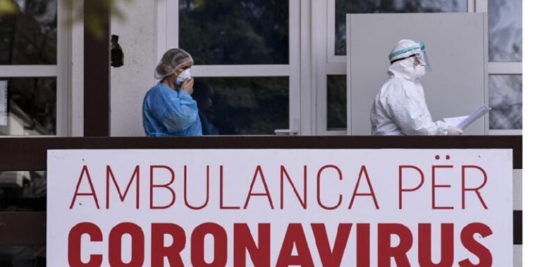 Video editorial i “Koha Jonë”: Pandemia përkeqësohet, qeveria pa asnjë plan