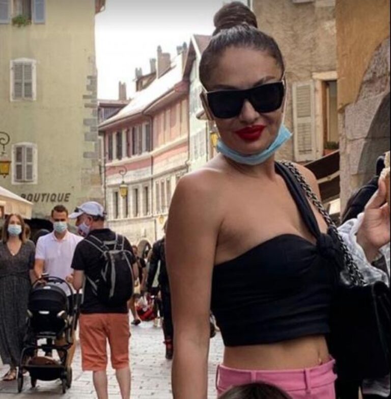 Adelina Ismaili sfidon pandeminë, nis pushimet familjare në Francë