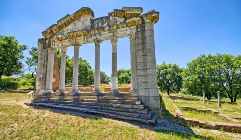 Fluks turistësh në parqet arkeologjike
