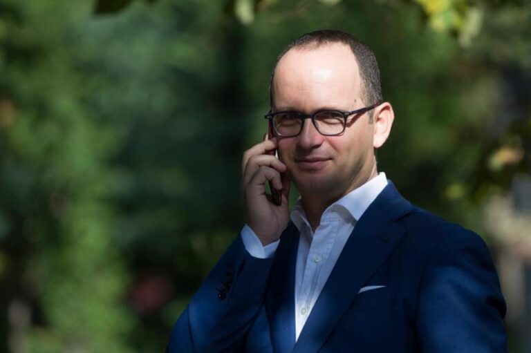 Marrëveshja për qeverinë në Maqedoninë e Veriut, Bushati: Tregon vullnetin për agjendën europianizuese