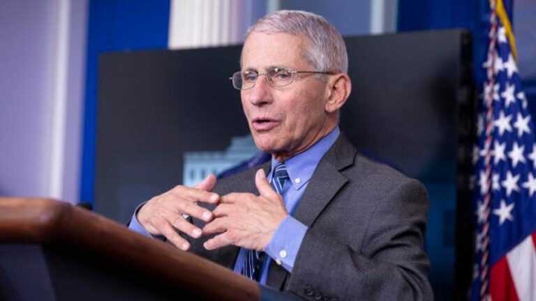 Anthony Fauci: Nuk mund ta detyroni dikë të marrë një vaksinë anti-covid