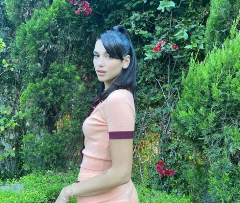 Dua Lipa: Prindërit e mi ëndërronin të ktheheshin në Kosovë