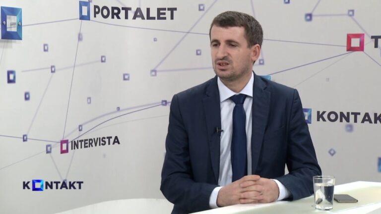 Sulmi ndaj RTV Ora, Miftaraj: Shqipëria po bëhet si Serbia, Vuçiç zotëron gjithë mediat