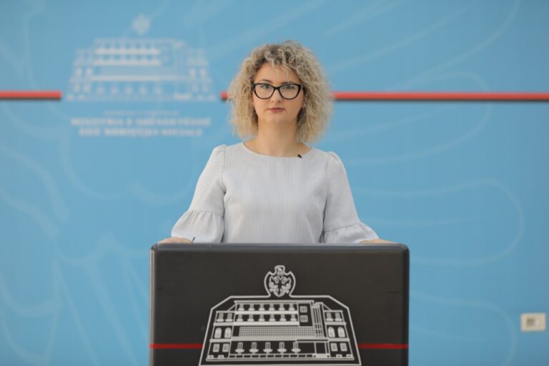 2 humbje jete dhe 155 raste të reja. MSH: Më pak pacientë të shtruar në spitale, më shumë të shëruar