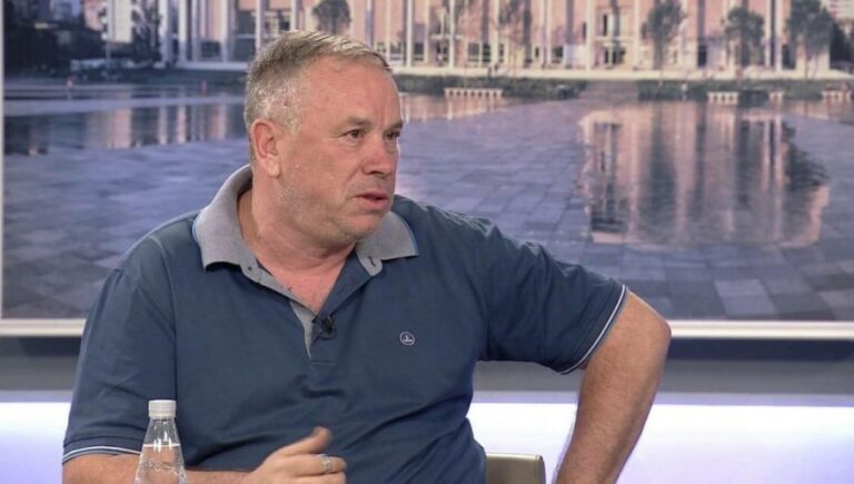 Kosta Grillo: Jam tifoz i Crvena Zvezdës, tifozët e Tiranës janë kundër Edi Ramës!