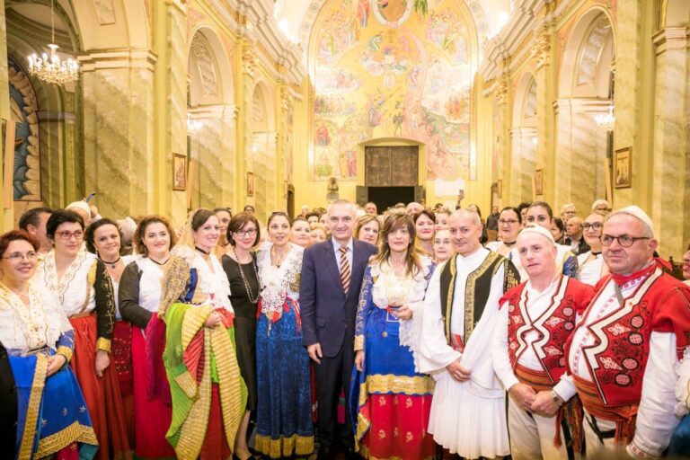 Presidenti jep lajmin: Arbërishtja njihet si gjuhë zyrtare e pakicës në Abruco, Itali