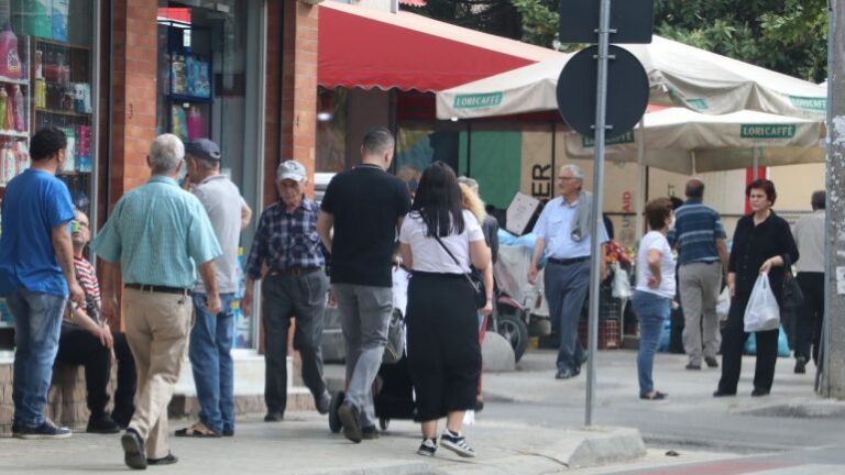 Raporti i fundit i OBSH: Shqipëria nuk ka transmetim komunitar
