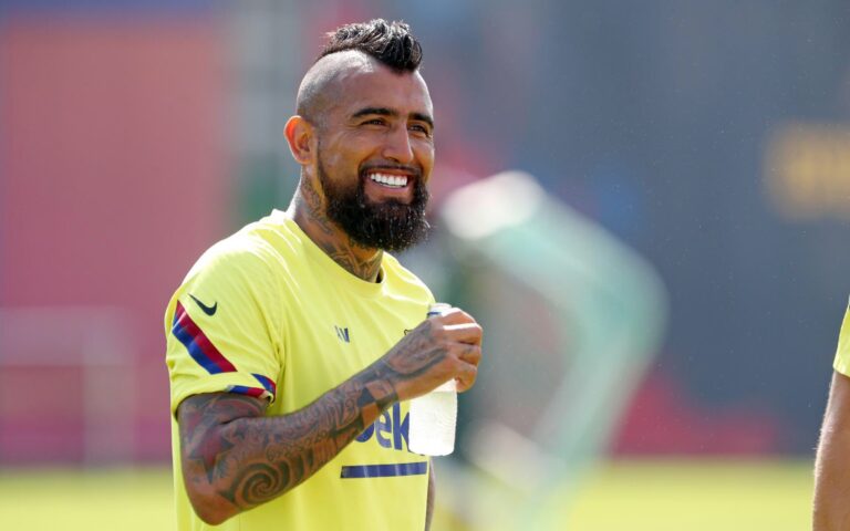 Vidal arrin akordin për largimin nga Barcelona, gati transferimi tek Interi