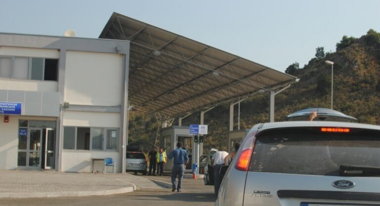 Kalimet në Kakavijë dhe Kapshticë, Ministrja njofton si dhe kur mund të shkohet në Greqi