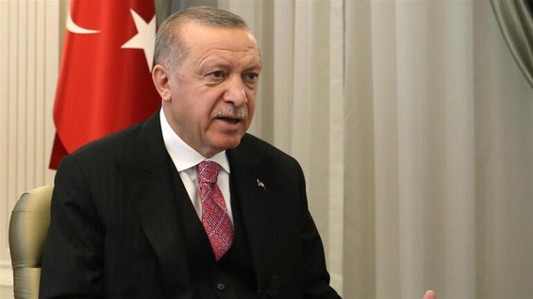 Vrau mbi 1 milionë njerëz, Erdogan e pranon hapur: COVID-19, kriza më e madhe e shekullit të fundit!
