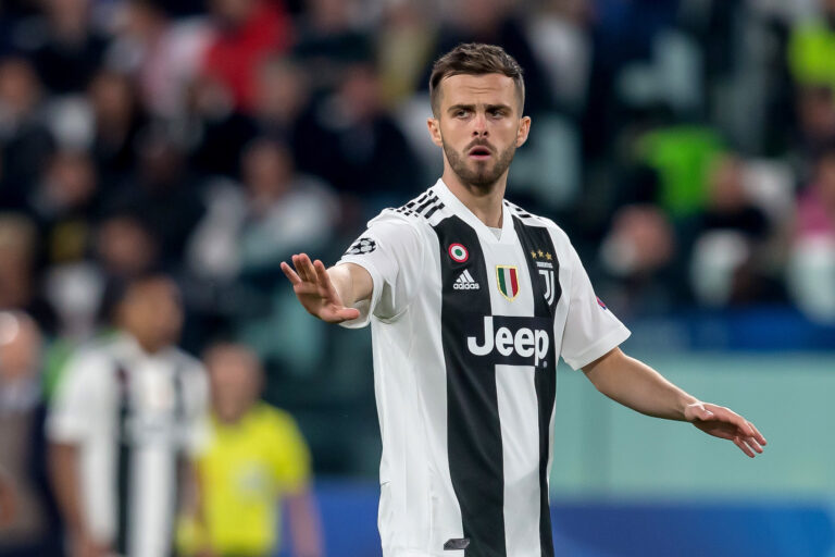 Pjanic mbyll kapitullin me Juventus, prek me mesazhin