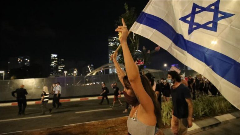 Izrael, vazhdojnë protestat kundër Netanyahut