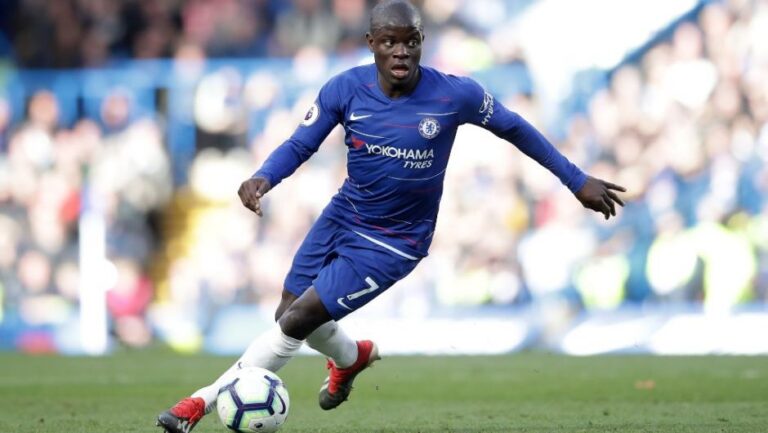 Conte me një ide të re në mesfushë, kërkon mesfushorin e Chelsea-t