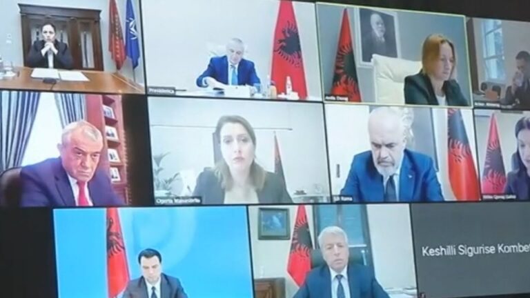 “Situata jashtë kontrollit”, Biberaj: Presidenti të mbledhë urgjentisht Këshillin e Sigurisë Kombëtare për Covid-in