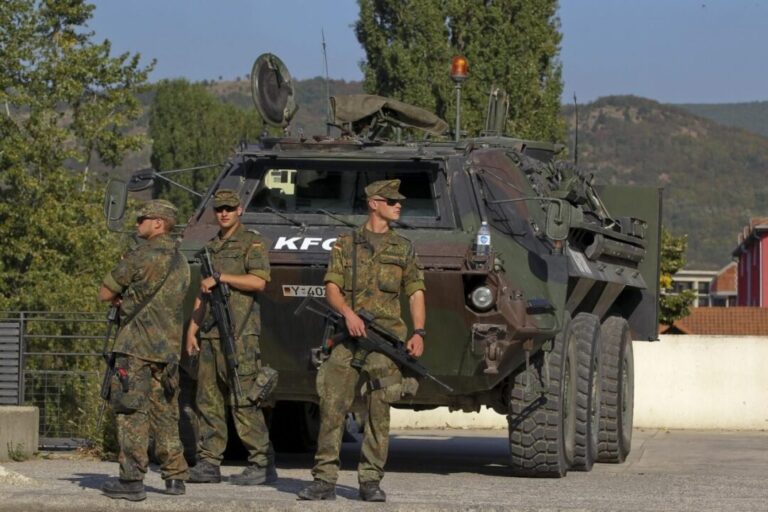 Xhandarët serbë u futën në Kosovë, KFOR: Ishin me ne
