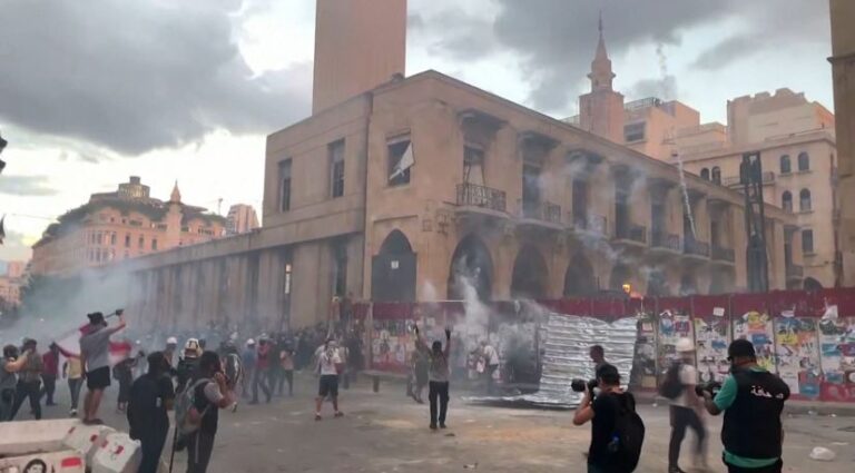Protesta në Liban edhe pas dorëheqjes së qeverisë
