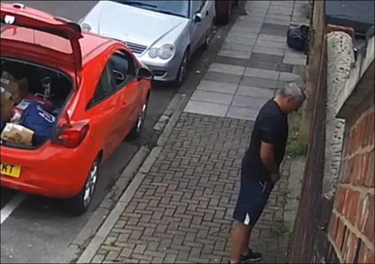 Video/ Humbi bashkëshortin nga koronavirusi, gruaja gjen shoferin duke i urinuar tek dera e shtëpisë