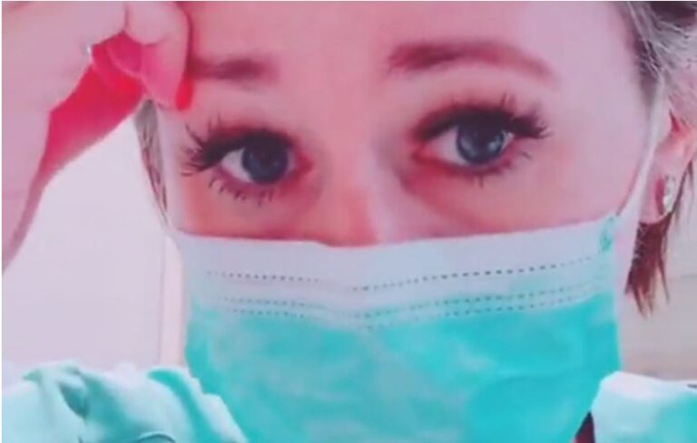 Shkon të lindë, gruaja zbulon dashnoren e burrit në të njëjtin spital duke sjelljë në jetë një fëmijë