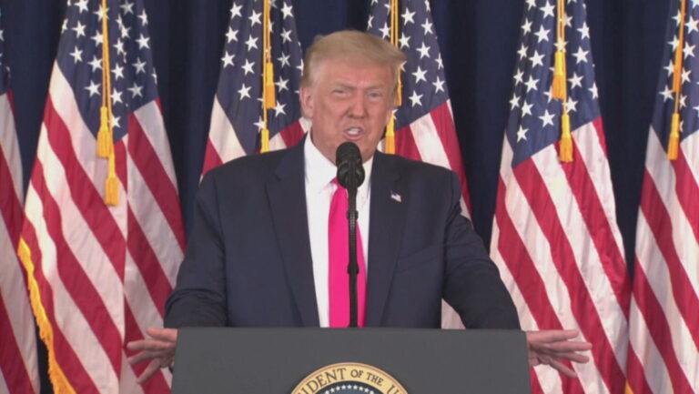 Akuza e Trump: “Deep state” po vonon daljen e vaksinës pas zgjedhjeve