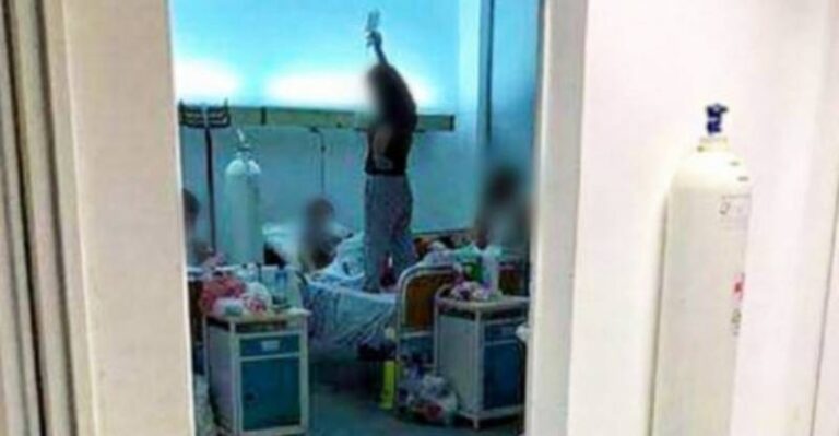 Pamje skandaloze/ Vajza nga Kosova detyrohet t’i shërbejë nënës së infektuar me Covid-19 në spital