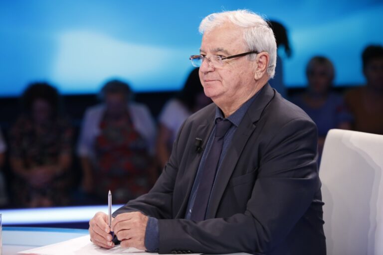 “Peshqit e mëdhenj janë kapur”, Ngjela: Po vjen BKH, 4 ministra të Ramës…