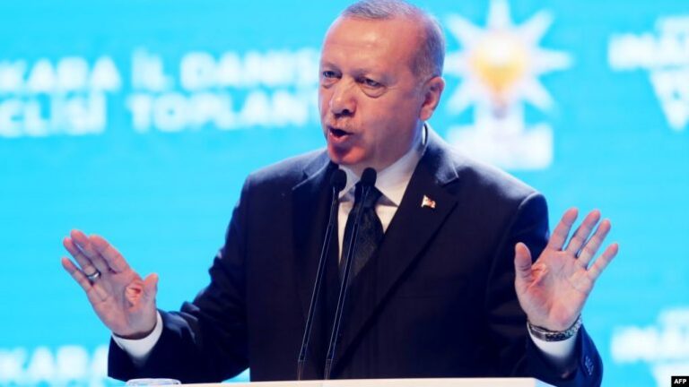Erdogan: Vaksinimi kundër Covid-19 do të fillojë deri në fund të javës