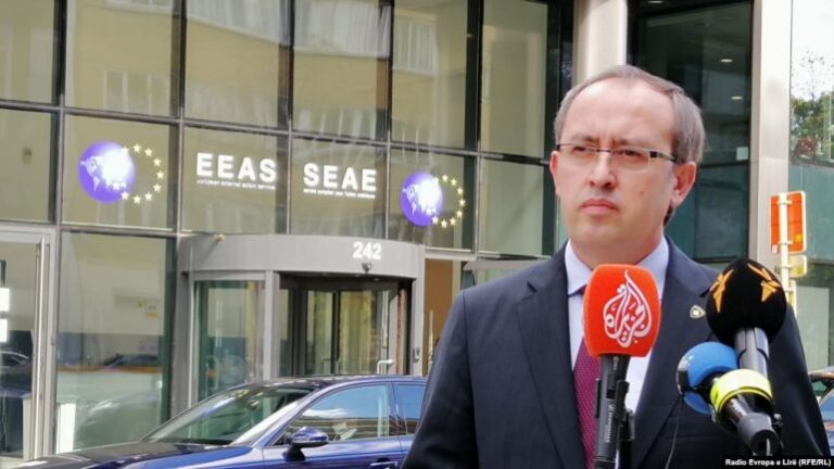 Hoti flet në PE: Jemi pajtuar të punojmë së bashku me Serbinë, respektojmë marrëveshjen për Asociacionin