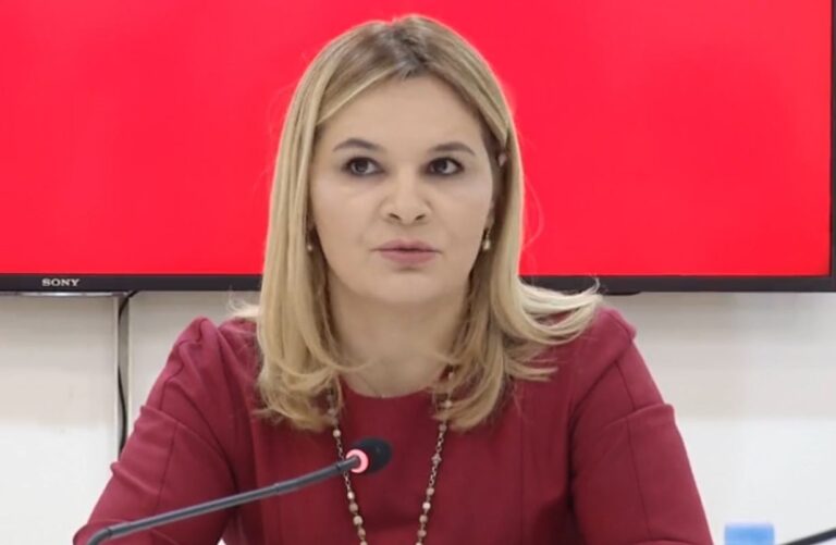 Kryemadhi thirrje të rinjve: Kemi nevojë për ju për ta ndryshuar këtë vend. Vetëm ju mund ta bëni!