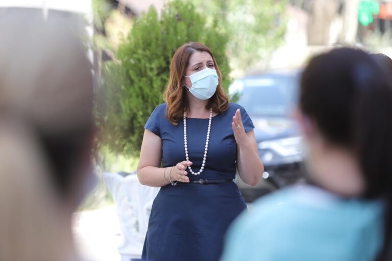 Hapja e shkollave, Manastirliu: Rrisim me 30% ekipet e epidemiologëve