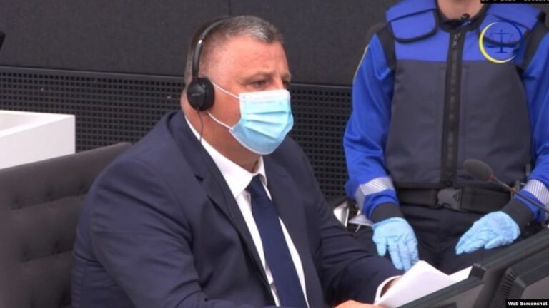 Mbrojtja kërkon lirimin e Haradinajt nga paraburgimi në Hagë