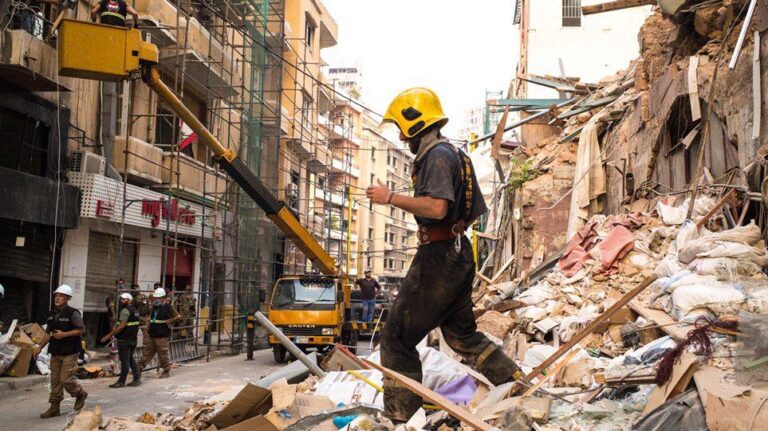 Shpërthimi në Bejrut: U gjetën njerëz të gjallë nën rrënoja edhe një muaj më vonë