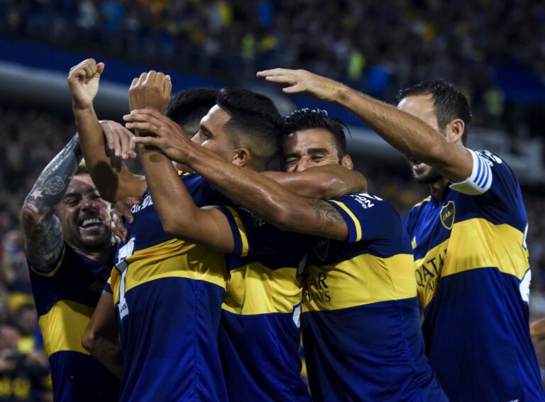 E frikshme, 18 futbollistë me koronavirus te Boca Juniors