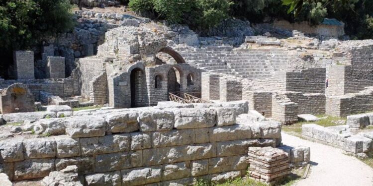 â€œZÃ«ri AmerikÃ«sâ€: Ndodhi edhe kjo, qyteti antik i Butrintit jepet me koncension!